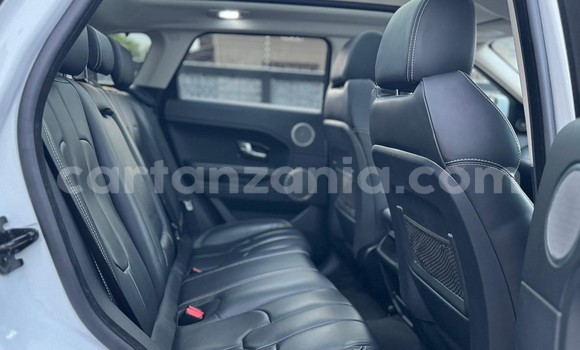 Nunua Imported Land Rover Range Rover Evoque Nyeupe Gari ndani ya Dar es Salaam nchini Dar es Salaam Nunua Imported Land Rover Range Rover Evoque Nyeupe Gari ndani ya Dar es Salaam nchini Dar es Salaam