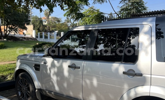Buy Used Land Rover Discovery Silver Car in Arusha in Arusha Buy Used Land Rover Discovery Silver Car in Arusha in Arusha