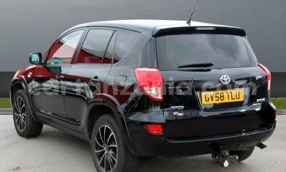 Nunua Ilio tumika Toyota RAV4 Nyeusi Gari ndani ya Arusha nchini Arusha Nunua Ilio tumika Toyota RAV4 Nyeusi Gari ndani ya Arusha nchini Arusha