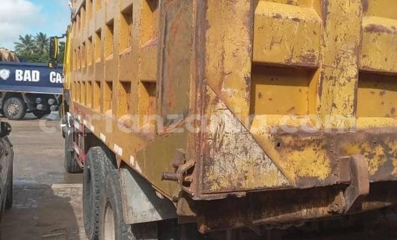 Buy Used Hino 300 Series Other Truck in Dar es Salaam in Dar es Salaam Buy Used Hino 300 Series Other Truck in Dar es Salaam in Dar es Salaam
