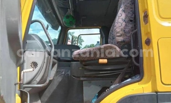 Buy Used Hino 300 Series Other Truck in Dar es Salaam in Dar es Salaam Buy Used Hino 300 Series Other Truck in Dar es Salaam in Dar es Salaam