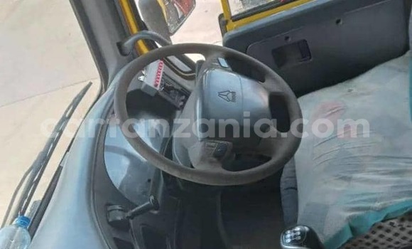 Buy Used Hino 300 Series Other Truck in Dar es Salaam in Dar es Salaam Buy Used Hino 300 Series Other Truck in Dar es Salaam in Dar es Salaam