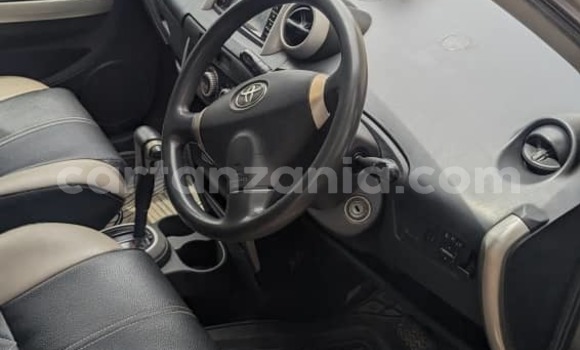 Nunua Ilio tumika Toyota IST Beige Gari ndani ya Dar es Salaam nchini Dar es Salaam Nunua Ilio tumika Toyota IST Beige Gari ndani ya Dar es Salaam nchini Dar es Salaam
