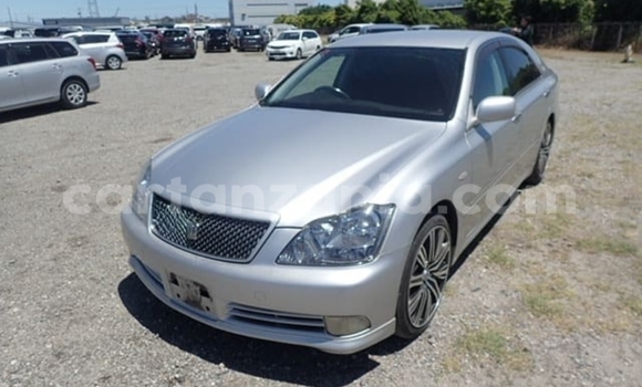 Buy Import Toyota Crown Silver Car in Dar es Salaam in Dar es Salaam Buy Import Toyota Crown Silver Car in Dar es Salaam in Dar es Salaam