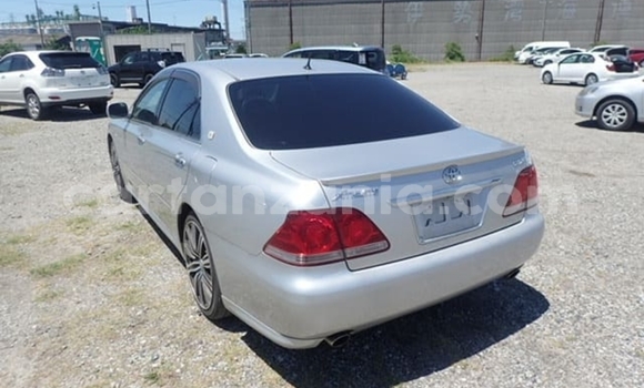 Buy Import Toyota Crown Silver Car in Dar es Salaam in Dar es Salaam Buy Import Toyota Crown Silver Car in Dar es Salaam in Dar es Salaam