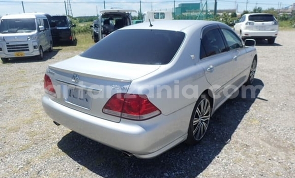 Buy Import Toyota Crown Silver Car in Dar es Salaam in Dar es Salaam Buy Import Toyota Crown Silver Car in Dar es Salaam in Dar es Salaam