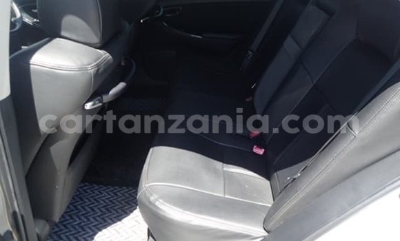 Buy Import Toyota Crown Silver Car in Dar es Salaam in Dar es Salaam Buy Import Toyota Crown Silver Car in Dar es Salaam in Dar es Salaam