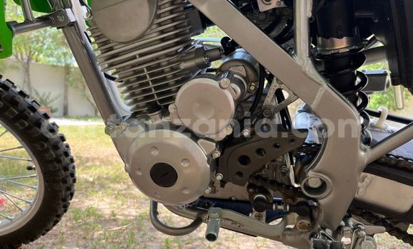Buy Used Kawasaki KLX Green Bike in Arusha in Arusha Buy Used Kawasaki KLX Green Bike in Arusha in Arusha