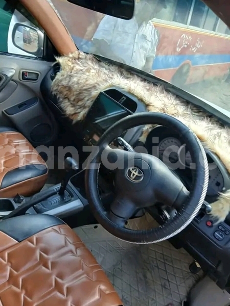 Big with watermark toyota rav4 dodoma dodoma 22364