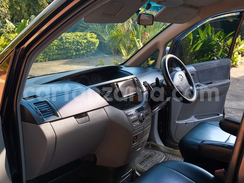 Big with watermark toyota voxy arusha arusha 22371