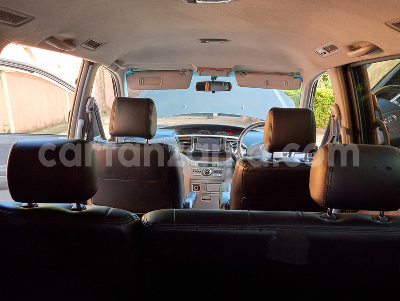 Big with watermark toyota voxy arusha arusha 22371