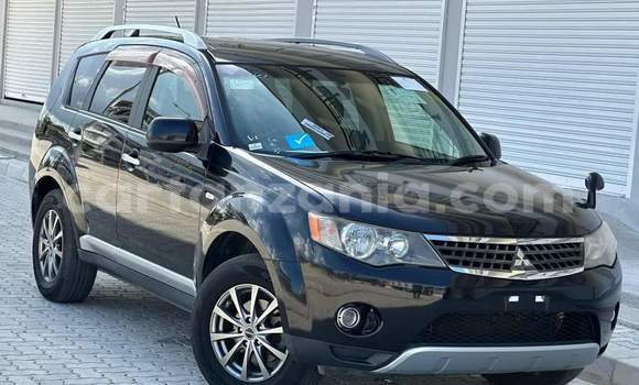Buy Import Mitsubishi Outlander Black Car in Dar es Salaam in Dar es Salaam