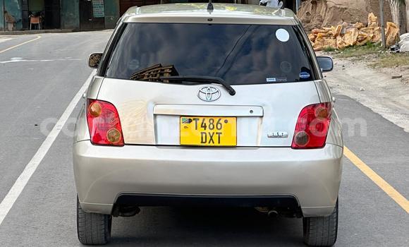 Buy Used Toyota IST Other Car in Dar es Salaam in Dar es Salaam Buy Used Toyota IST Other Car in Dar es Salaam in Dar es Salaam