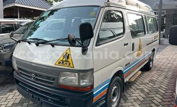Buy Import Toyota Hiace White Car in Dar es Salaam in Dar es Salaam