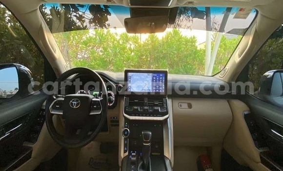 Buy Used Toyota Land Cruiser White Car in Arusha in Arusha Buy Used Toyota Land Cruiser White Car in Arusha in Arusha