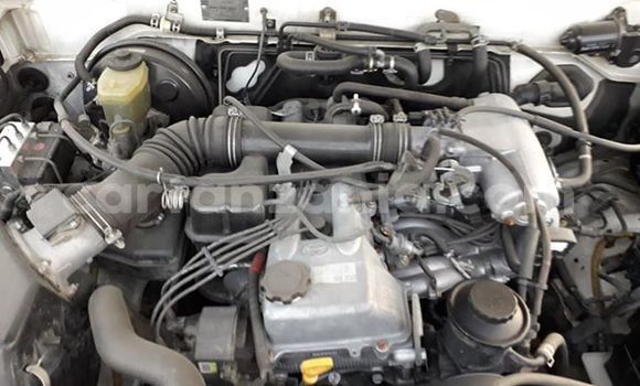 Buy Used Toyota Land Cruiser Prado White Car in Dar es Salaam in Dar es Salaam Buy Used Toyota Land Cruiser Prado White Car in Dar es Salaam in Dar es Salaam