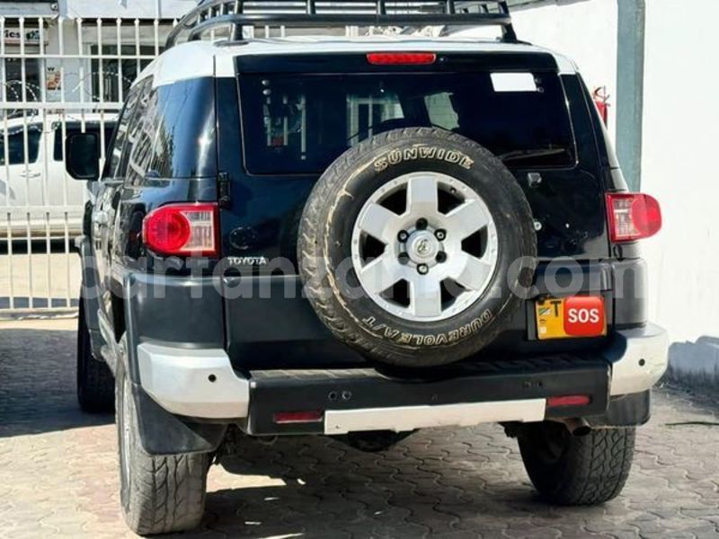 Big with watermark toyota fj cruiser dodoma bahi 22410