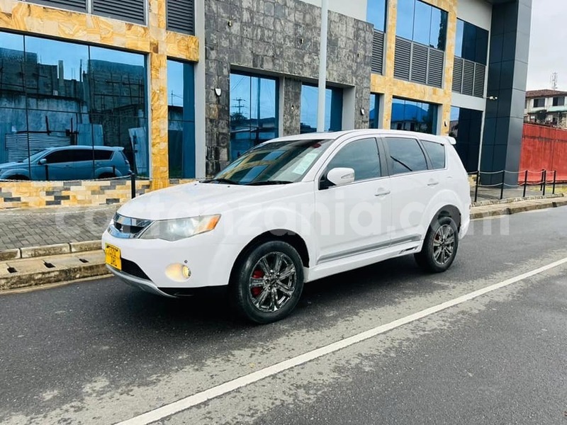 Big with watermark mitsubishi outlander dar es salaam dar es salaam 22426