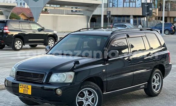 Nunua Ilio tumika Toyota Kluger Nyingine Gari ndani ya Dar es Salaam nchini Dar es Salaam