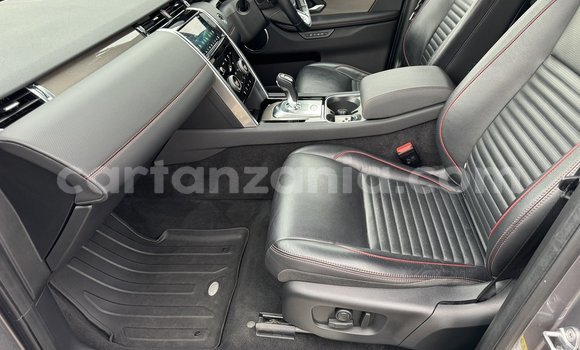 Nunua Imported Land Rover Discovery Sport Fedha Gari ndani ya Dar es Salaam nchini Dar es Salaam Nunua Imported Land Rover Discovery Sport Fedha Gari ndani ya Dar es Salaam nchini Dar es Salaam