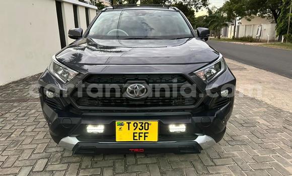 Nunua Ilio tumika Toyota RAV4 Nyingine Gari ndani ya Dar es Salaam nchini Dar es Salaam
