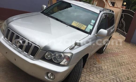 Buy Used Toyota Kluger Silver Car in Dar es Salaam in Dar es Salaam Buy Used Toyota Kluger Silver Car in Dar es Salaam in Dar es Salaam