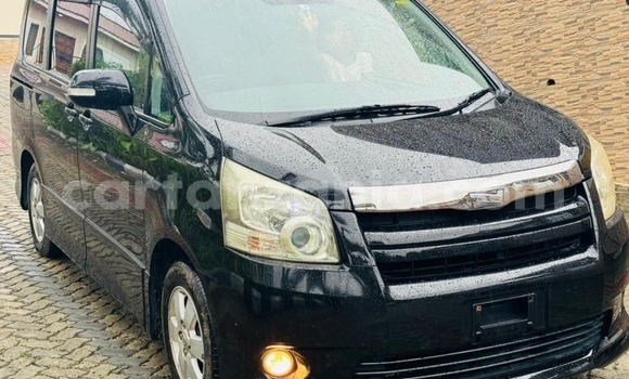 Buy New Toyota Noah Black Car in Dar es Salaam in Dar es Salaam