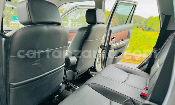 Buy Import Mazda Verisa White Car in Dar es Salaam in Dar es Salaam Buy Import Mazda Verisa White Car in Dar es Salaam in Dar es Salaam