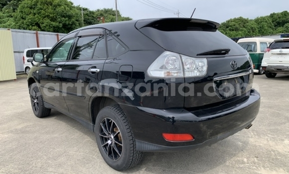 Nunua Imported Toyota Harrier Nyeusi Gari ndani ya Dar es Salaam nchini Dar es Salaam Nunua Imported Toyota Harrier Nyeusi Gari ndani ya Dar es Salaam nchini Dar es Salaam