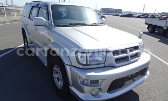 Nunua Imported Toyota Hilux Surf Fedha Gari ndani ya Dar es Salaam nchini Dar es Salaam Nunua Imported Toyota Hilux Surf Fedha Gari ndani ya Dar es Salaam nchini Dar es Salaam