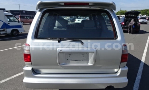 Nunua Imported Toyota Hilux Surf Fedha Gari ndani ya Dar es Salaam nchini Dar es Salaam Nunua Imported Toyota Hilux Surf Fedha Gari ndani ya Dar es Salaam nchini Dar es Salaam