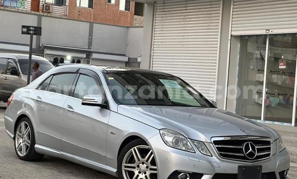 Nunua Imported Mercedes-Benz E-Classe Nyingine Gari ndani ya Dar es Salaam nchini Dar es Salaam Nunua Imported Mercedes-Benz E-Classe Nyingine Gari ndani ya Dar es Salaam nchini Dar es Salaam