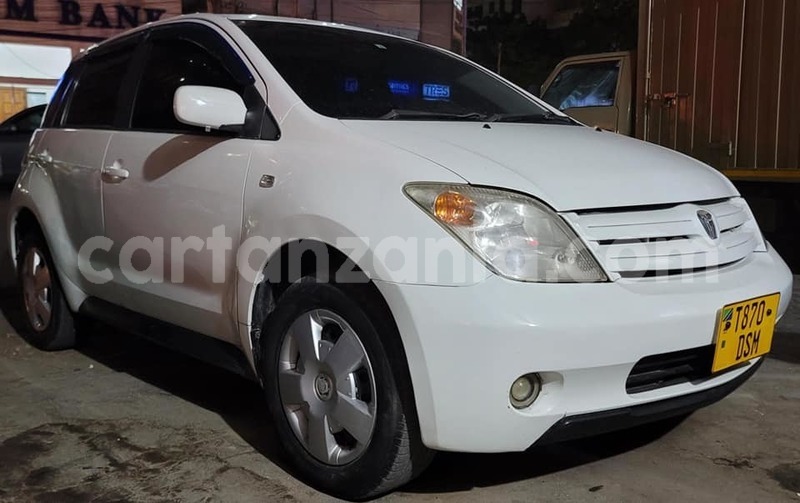 Big with watermark toyota ist kagera biharamulo 22493