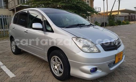 Buy Used Toyota Spacio Silver Car in Dar es Salaam in Dar es Salaam Buy Used Toyota Spacio Silver Car in Dar es Salaam in Dar es Salaam