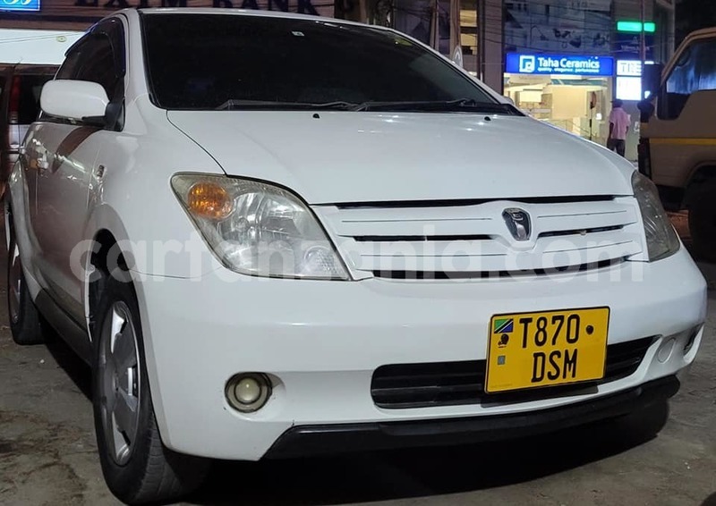 Big with watermark toyota ist kagera biharamulo 22493