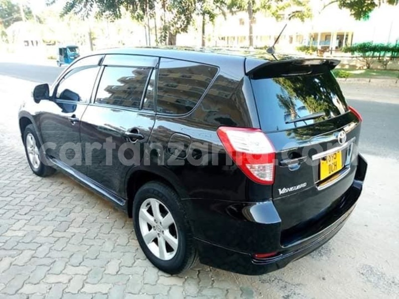 Toyota Vanguard in Dar es Salaam