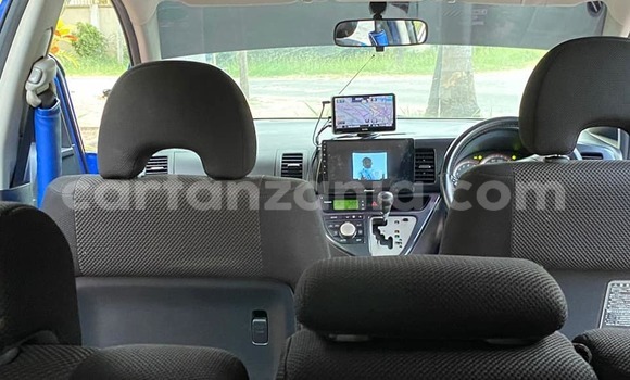 Buy Used Toyota Wish Blue Car in Bariadi in Simiyu Buy Used Toyota Wish Blue Car in Bariadi in Simiyu