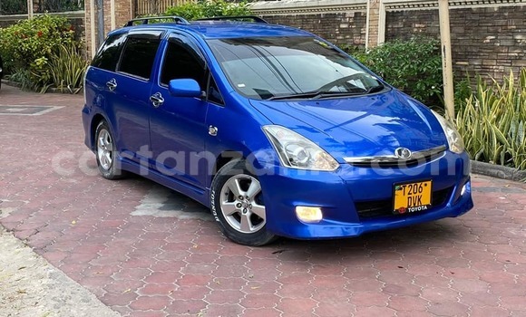 Buy Used Toyota Wish Blue Car in Bariadi in Simiyu Buy Used Toyota Wish Blue Car in Bariadi in Simiyu
