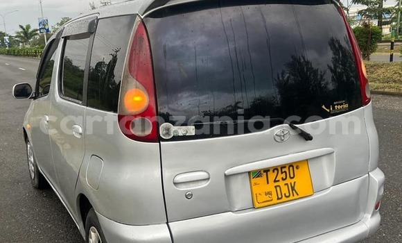 Buy Used Toyota FunCargo Other Car in Buhigwe in Kigoma Buy Used Toyota FunCargo Other Car in Buhigwe in Kigoma