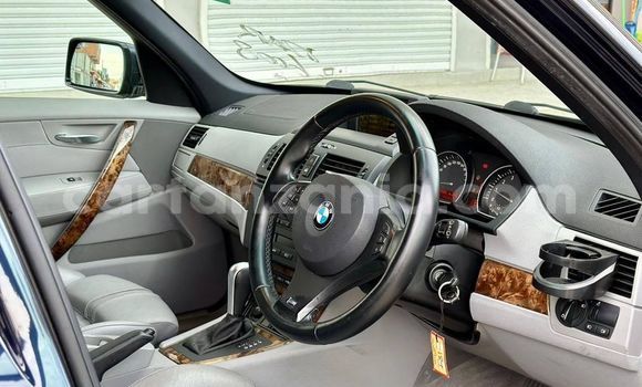 Nunua Ilio tumika BMW X3 Nyeusi Gari ndani ya Buhigwe nchini Kigoma Nunua Ilio tumika BMW X3 Nyeusi Gari ndani ya Buhigwe nchini Kigoma