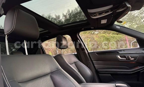 Nunua Ilio tumika Mercedes‒Benz E–Class Nyeupe Gari ndani ya Bagamoyo nchini Pwani Nunua Ilio tumika Mercedes‒Benz E–Class Nyeupe Gari ndani ya Bagamoyo nchini Pwani