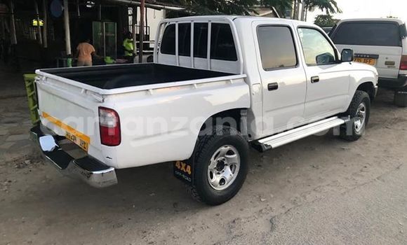 Buy Used Toyota Hilux White Car in Dar es Salaam in Dar es Salaam Buy Used Toyota Hilux White Car in Dar es Salaam in Dar es Salaam