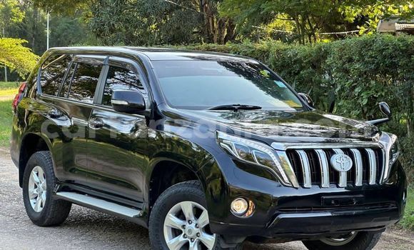Nunua Ilio tumika Toyota Prado Nyeusi Gari ndani ya Bahi nchini Dodoma Nunua Ilio tumika Toyota Prado Nyeusi Gari ndani ya Bahi nchini Dodoma