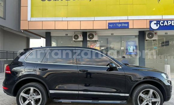 Nunua Ilio tumika Volkswagen Touareg Nyeusi Gari ndani ya Bahi nchini Dodoma Nunua Ilio tumika Volkswagen Touareg Nyeusi Gari ndani ya Bahi nchini Dodoma