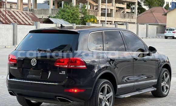 Nunua Ilio tumika Volkswagen Touareg Nyeusi Gari ndani ya Bahi nchini Dodoma Nunua Ilio tumika Volkswagen Touareg Nyeusi Gari ndani ya Bahi nchini Dodoma