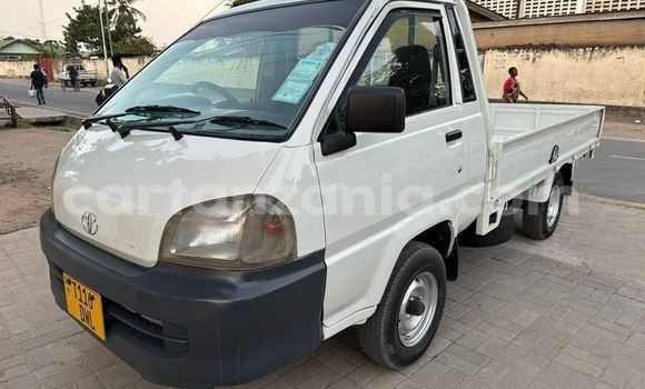 Nunua Ilio tumika Toyota Town Ace Nyeupe Gari ndani ya Bariadi nchini Simiyu