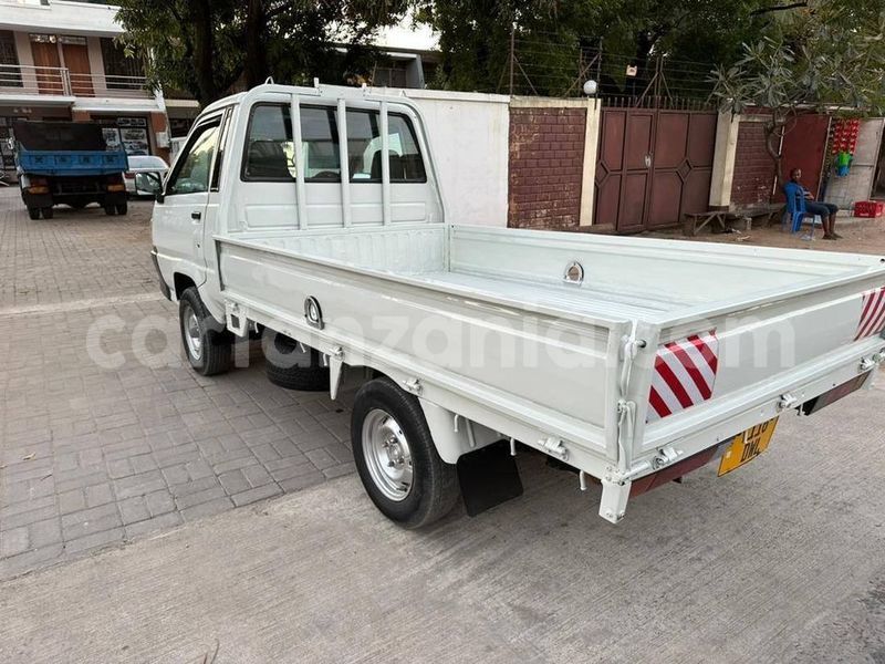 Big with watermark toyota town ace simiyu bariadi 22542