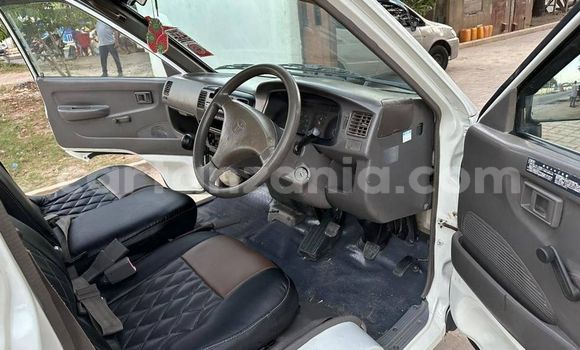 Nunua Ilio tumika Toyota Town Ace Nyeupe Gari ndani ya Bariadi nchini Simiyu Nunua Ilio tumika Toyota Town Ace Nyeupe Gari ndani ya Bariadi nchini Simiyu