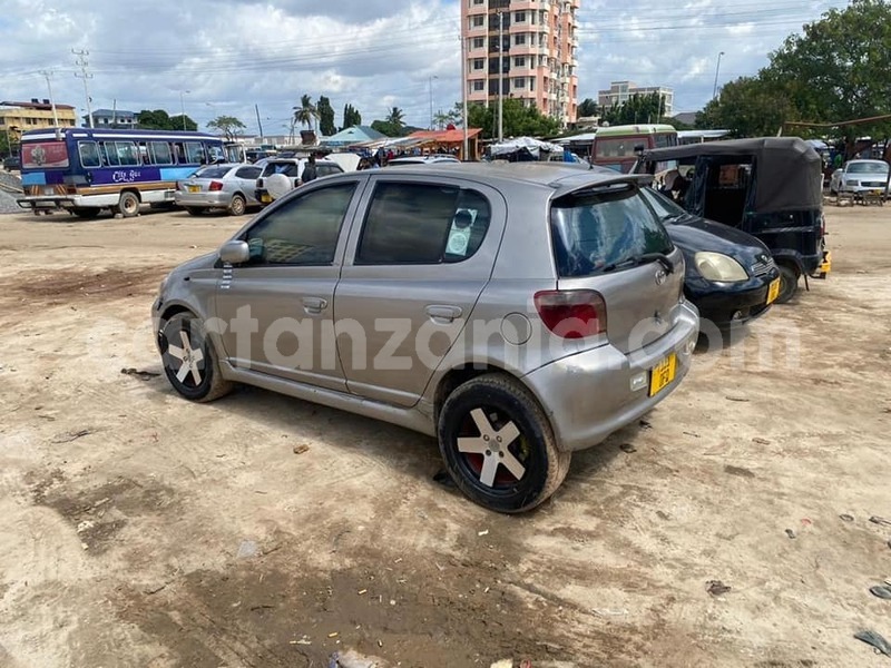 Big with watermark toyota vitz simiyu bariadi 22547