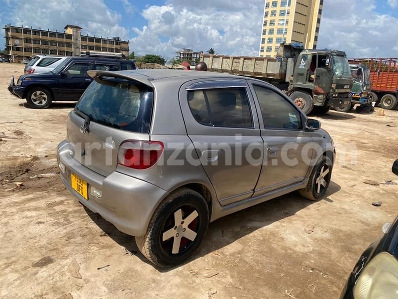 Big with watermark toyota vitz simiyu bariadi 22547